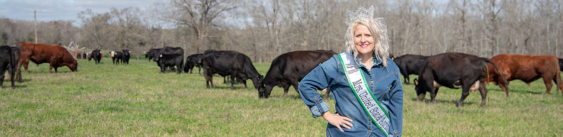 Paula Lewis Georgia Mrs. United States Agriculture Queen 2022